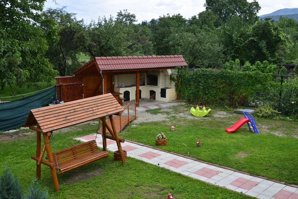 Pensiunea Class Sălişte Bagian luar foto